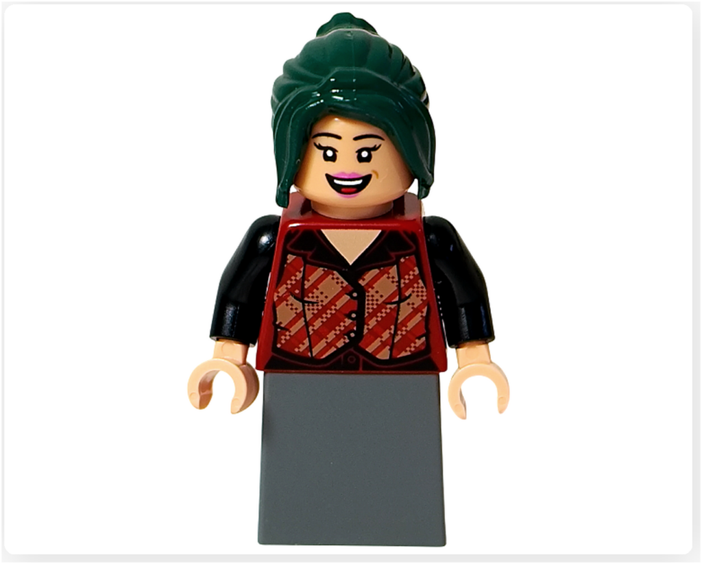 レゴ 75636 ONE PIECE フーシャ村のマキノのミニフィグ別表情(笑顔)。深緑のポニーテールヘア、赤いベスト、暗色の腕パーツが確認できる正面アングルです。