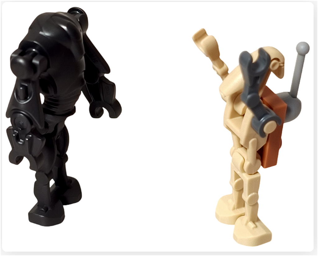 LEGO スター・ウォーズ 75418 アドベントカレンダー2025のプレイシーン。 スーパーバトル・ドロイドとスクラップ・バトル・ドロイドが向かい合って配置されている様子が写っている。